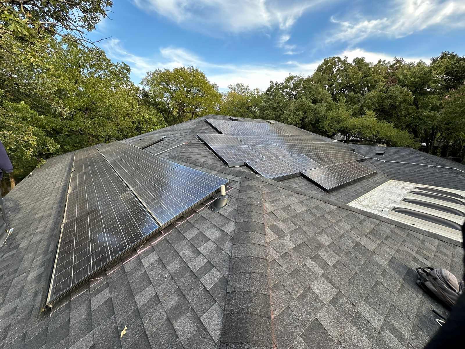 Panels detached, roof ready for the crew